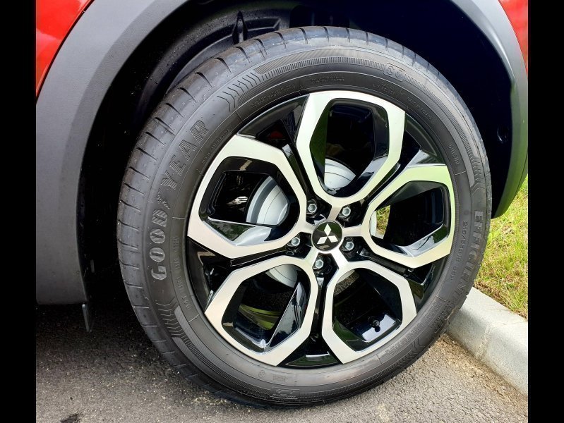 mitsubishi - Visuel 18